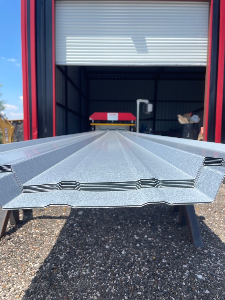 Picture of sheet coming from machine